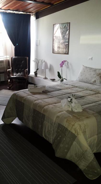 Bed & Breakfast Il Casaletto ทิโวลิ แตร์เม ภายนอก รูปภาพ