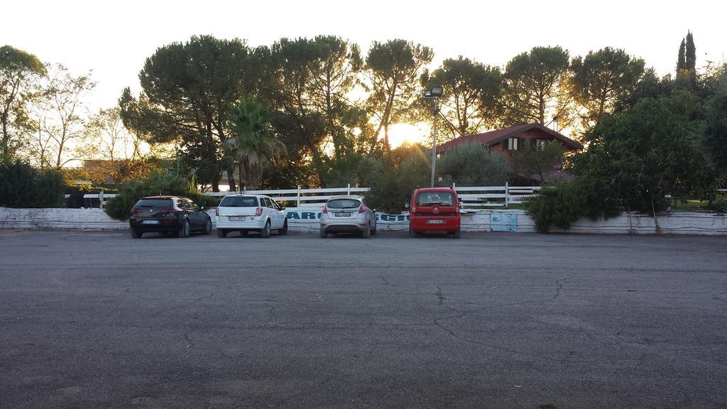 Bed & Breakfast Il Casaletto ทิโวลิ แตร์เม ภายนอก รูปภาพ